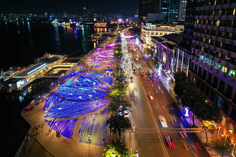 Bach Dang Wharf with sparkling beauty at night