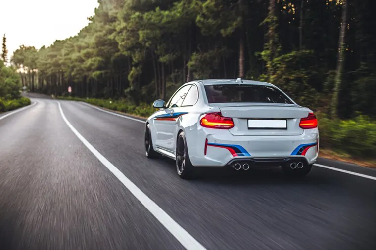 Self-driving cars bring autonomy to the schedule during the trip from Ho Chi Minh City to Da Nang.