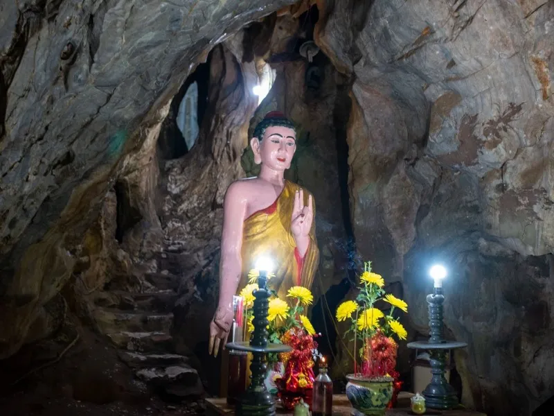 Van Thong Cave, the "Path to Heaven," offers a steep climb leading to a breathtaking panoramic view of Da Nang and the ocean