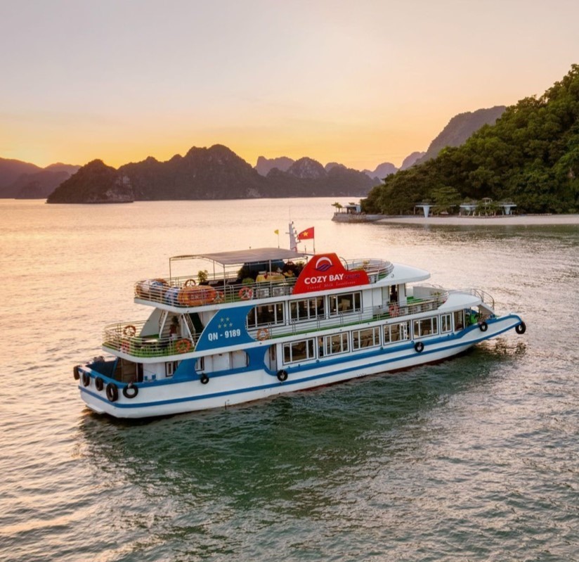 Day Tour I Experience Cozy Bay Premium Cruise 5* in Ha Long