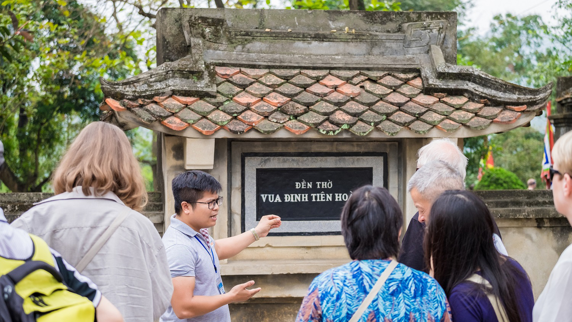 Day Tour I Discover Ninh Binh departing from Hanoi: Hoa Lu, Trang An and Cycling Experience