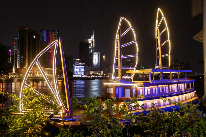 Experience Dinner on the Indochina Junk Boat and Cruise on the Saigon River