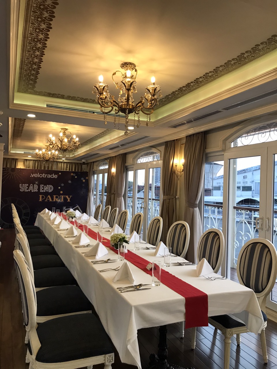 Saigon River Cruise with Dinner on the Saigon Princess Boat