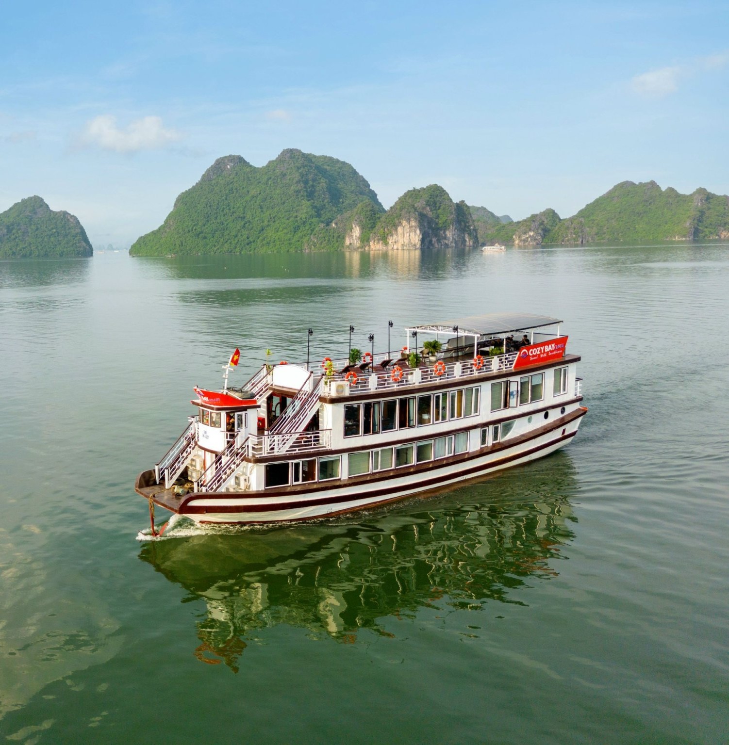 2D1N Tour | Experience the 3* Cozy Bay Cruise in Ha Long with a Barbecue Dinner Party