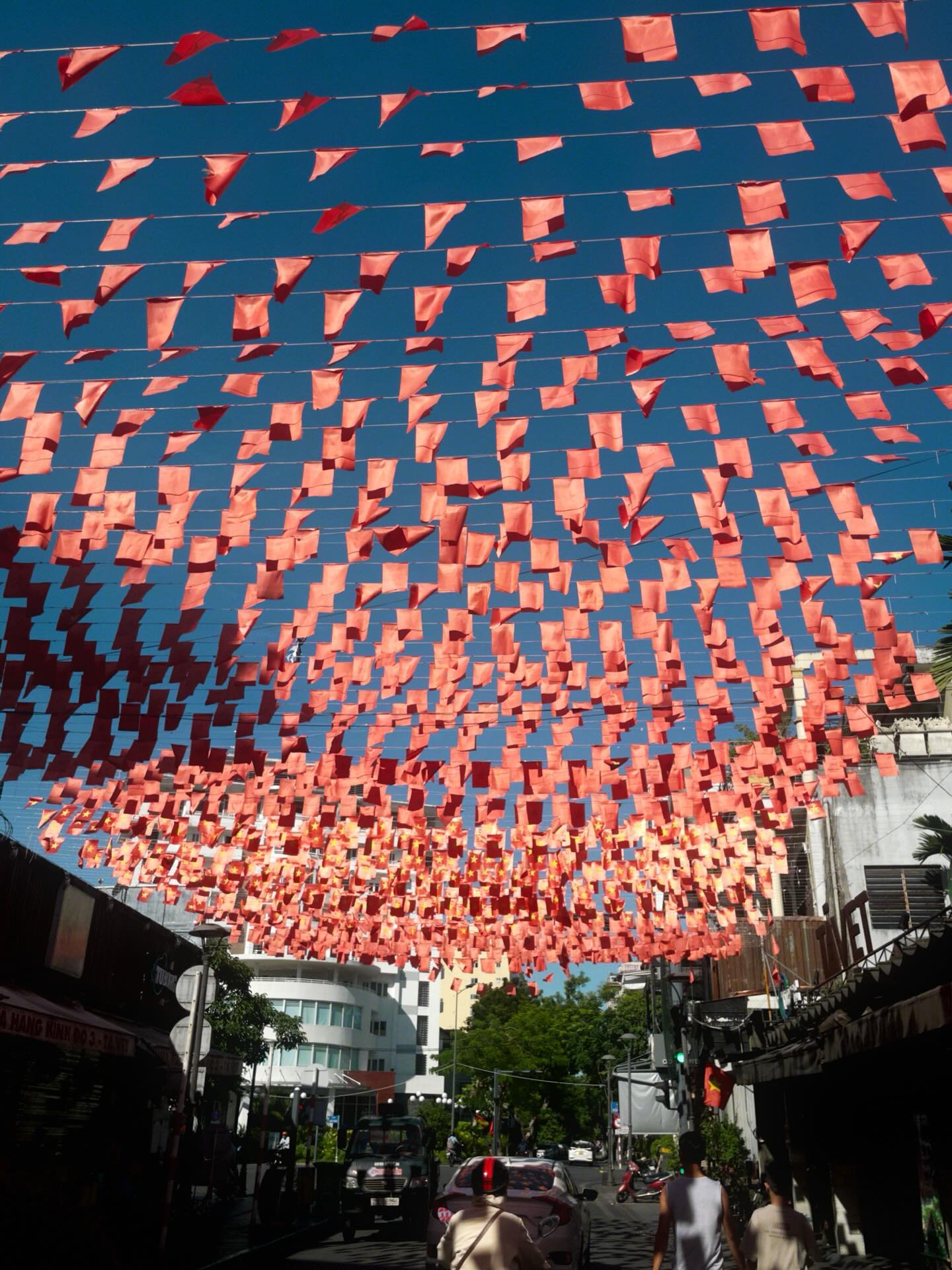 Day Tour | Discover Hue Street Food by Cyclo