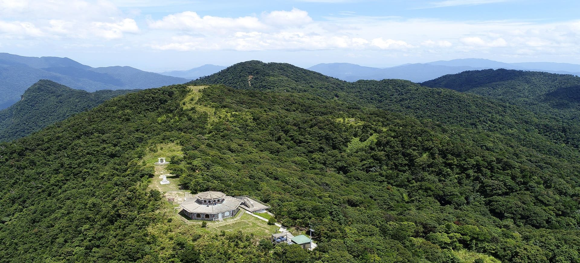 Tour trong ngày I Trải nghiệm tham quan tại Vườn Quốc Gia Bạch Mã và Thác Đỗ Quyên tại Huế