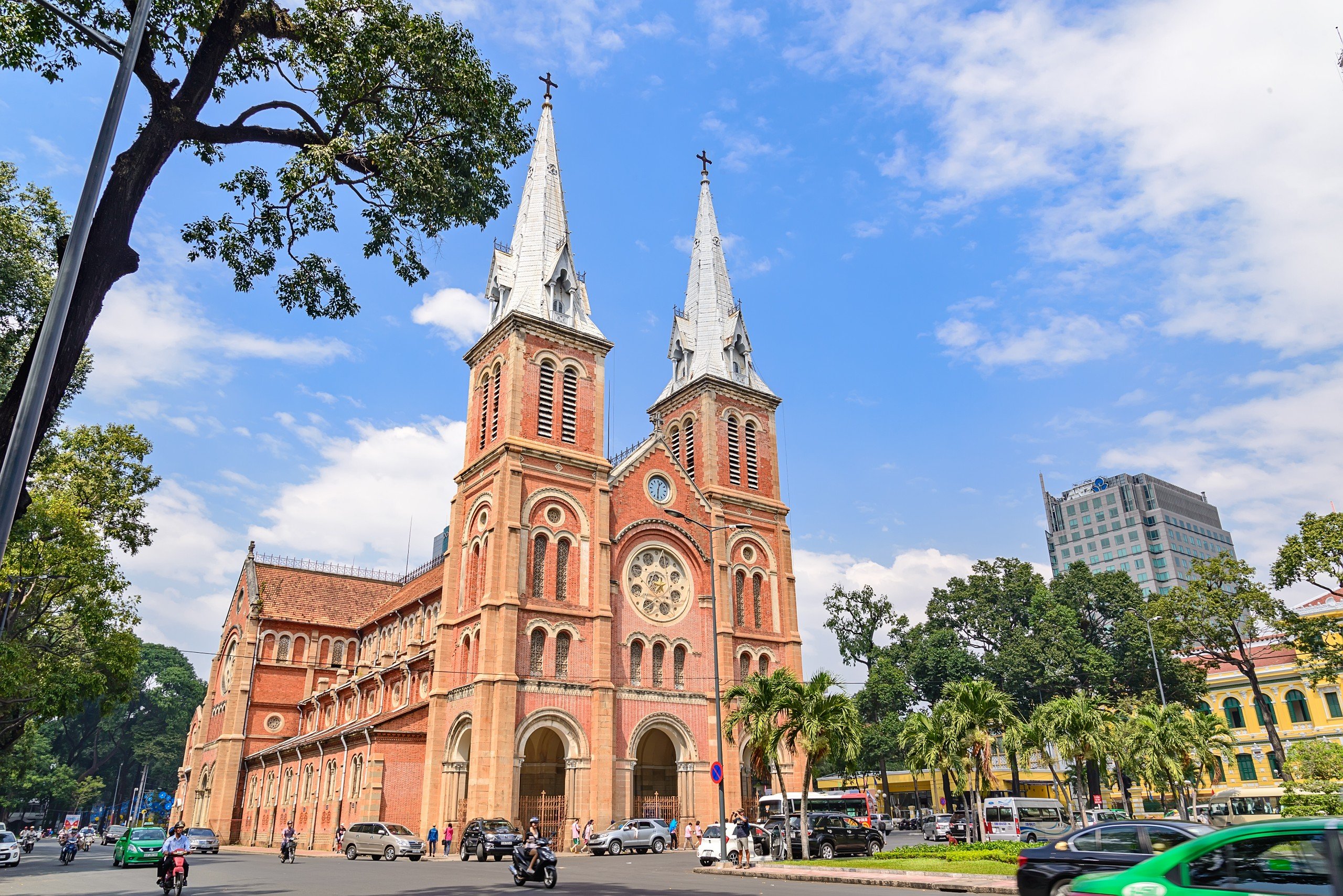 Day Tour | Premium Experience | Ho Chi Minh City Sightseeing