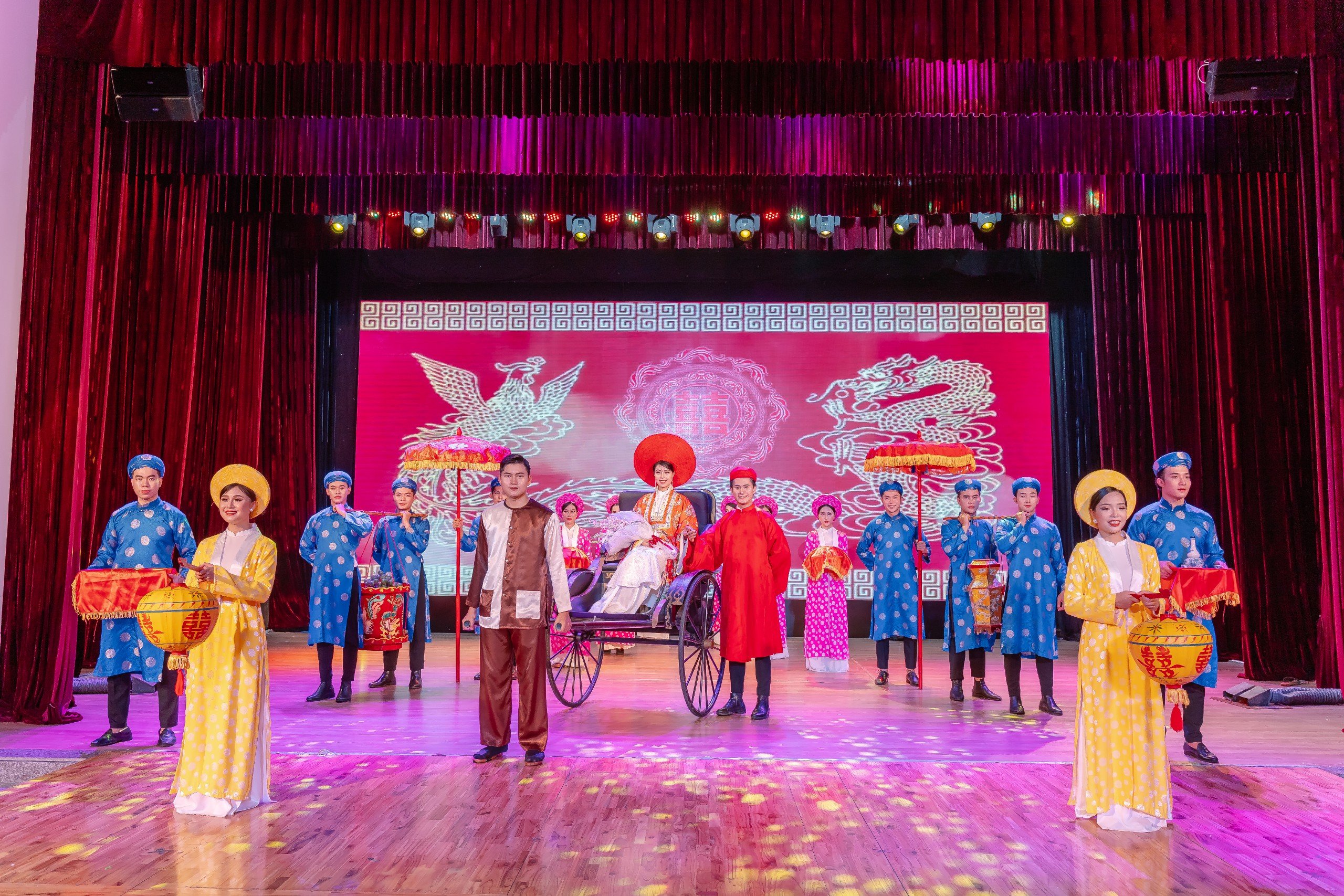 Ao Dai Show Ticket I Da Nang