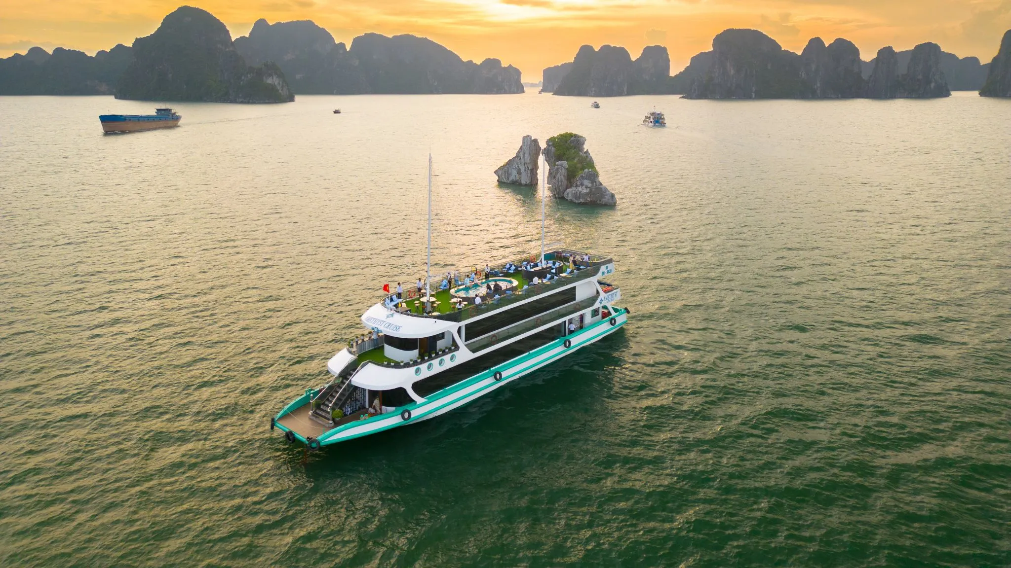 Day Tour | Discover Halong Bay with Amethyst Cruise | Halong