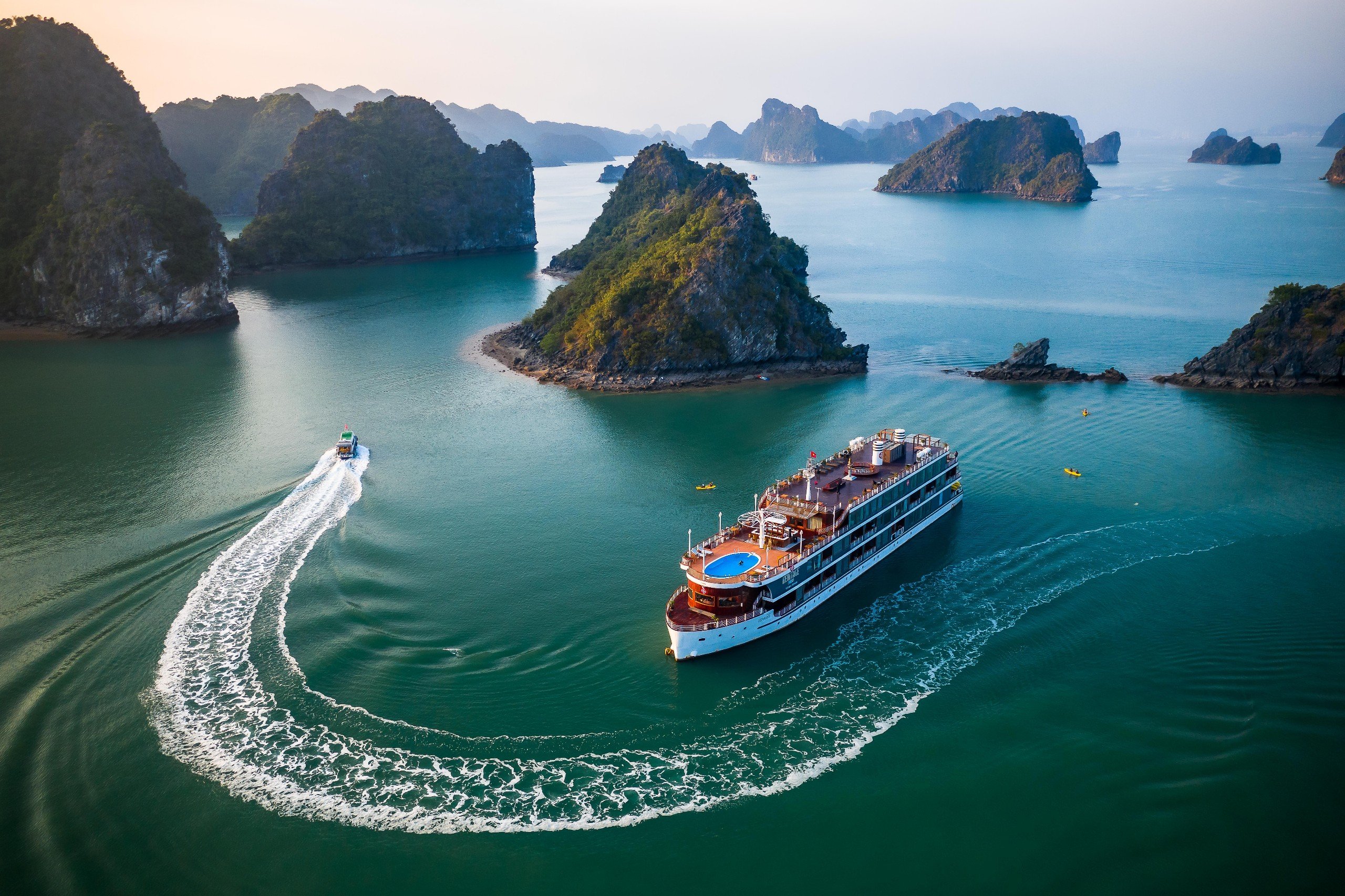 2D1N Tour | Explore Ha Long Bay with 5* Heritage Discover Cruise | Ha Long