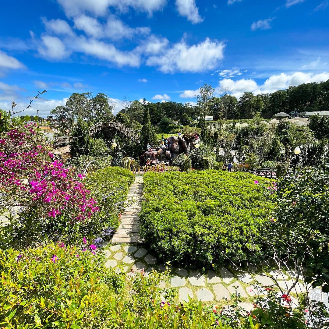 Entrance Ticket to Dalat Fairytale Land and Vinh Tien Wine Cellar I Da Lat