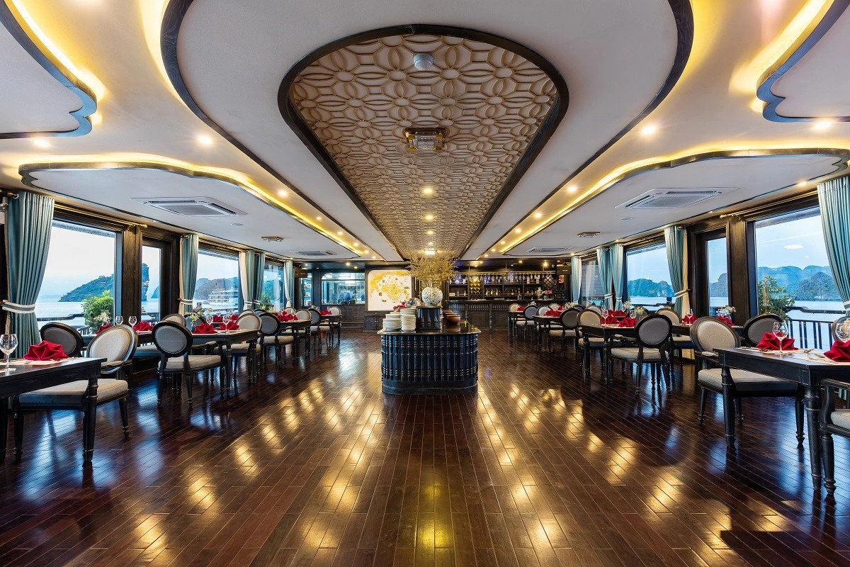 Tour 2N1Đ I Khám phá Vịnh Hạ Long 2 Ngày 1 Đêm cùng Du thuyền  La Regina Grand Cruise 5* I Hạ Long 