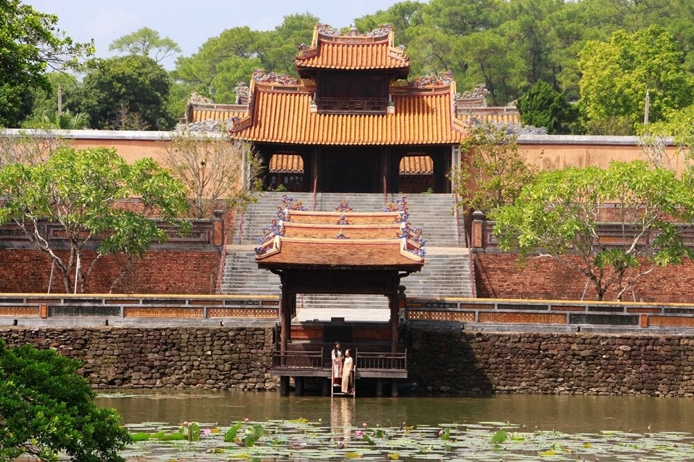 Private Tour | Cycling Experience Exploring the Historical and Cultural Heritage of the Ancient Capital | Hue