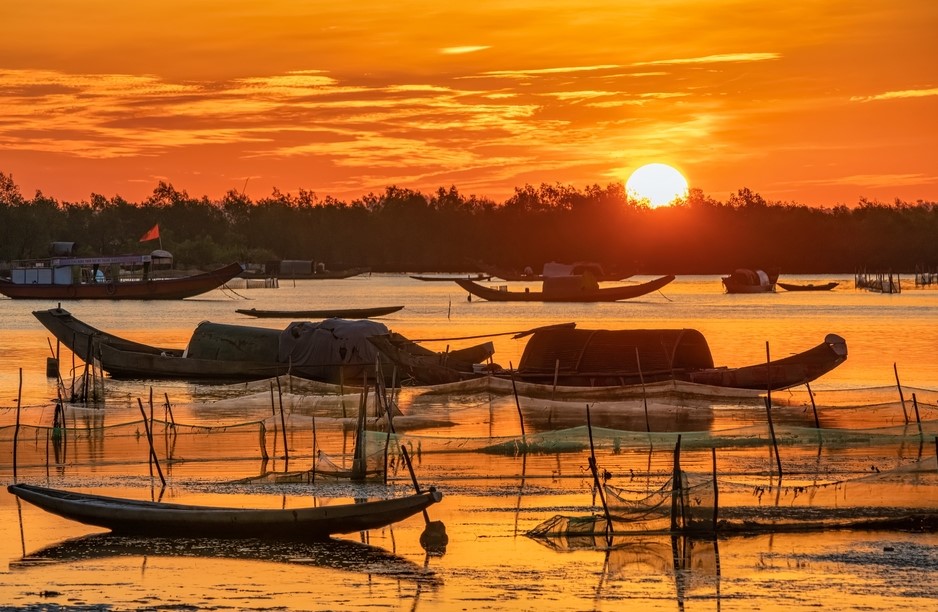 Day Tour | Sunset Experience on Tam Giang Lagoon | Hue