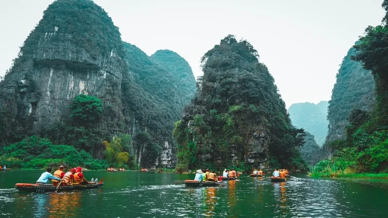 Tour 2N1D I Tham quan Bái Đính - Tràng An - Hoa Lư - Tam Cốc - Hang Múa và Nghỉ dưỡng tại Trang An Heritage Garden I Ninh Bình