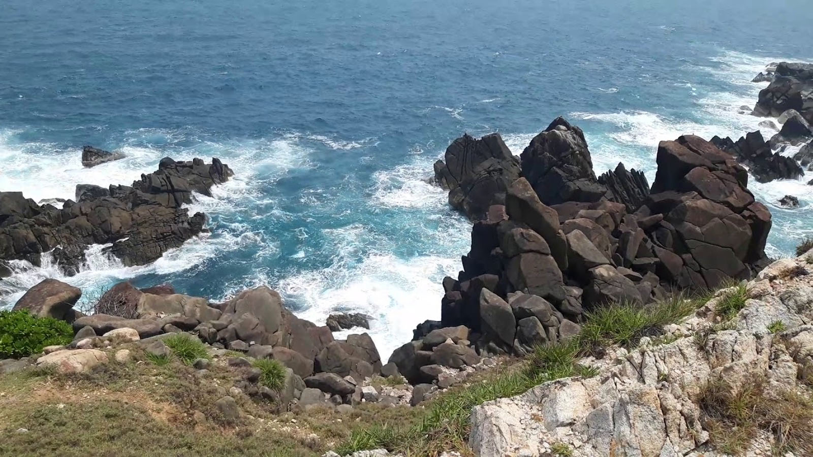 Day tour | Explore Cu Lao Xanh Island and Thao Nguyen Rock Field | Quy Nhon