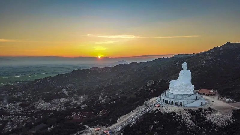 一日游 | 探索海岛天堂Ky Co - 浮潜珊瑚 - Eo Gio 及参观Linh Phong寺 | Quy Nhon