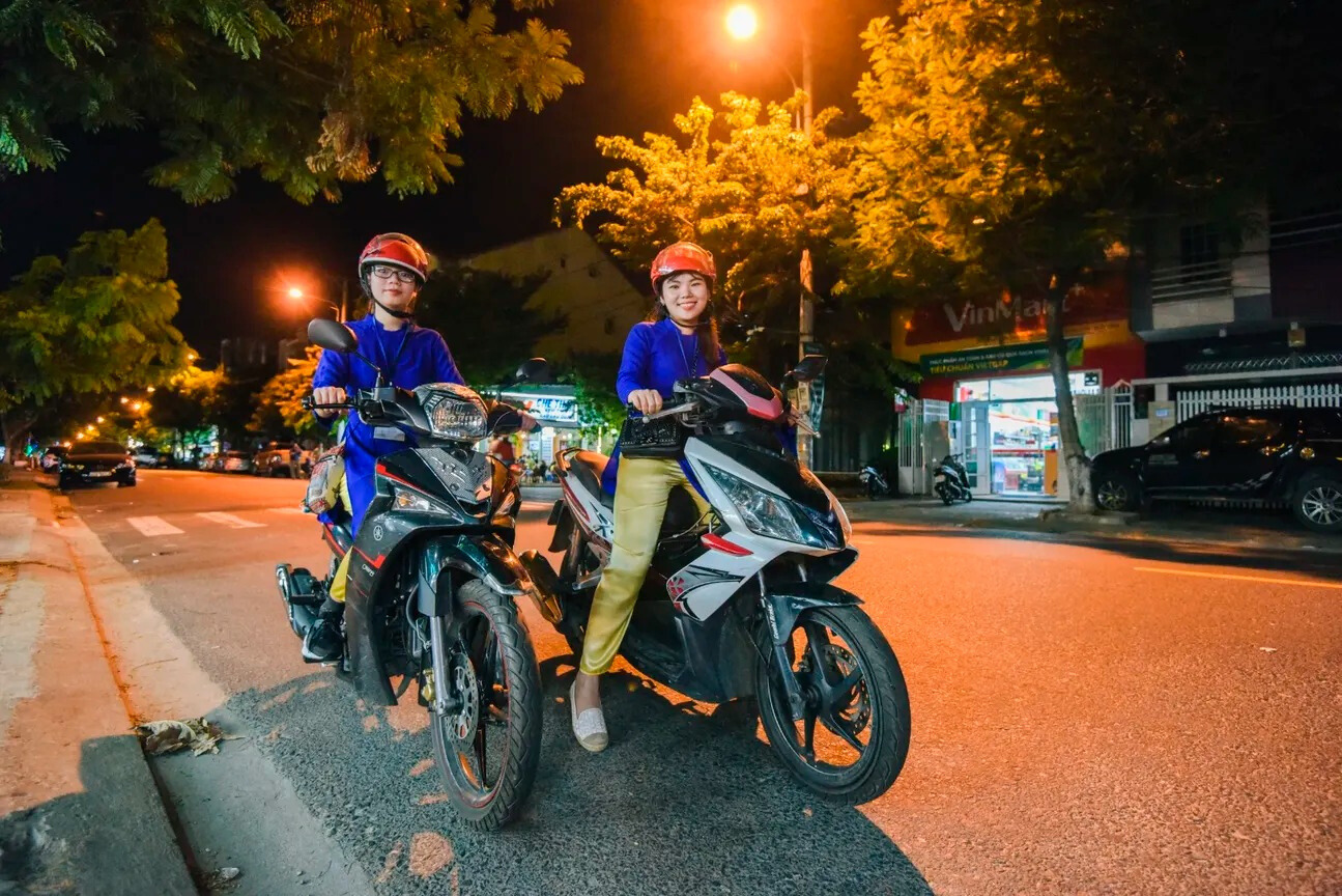 Day Tour | Motorbike Food Tour with Female Ao Dai Riders | Da Nang