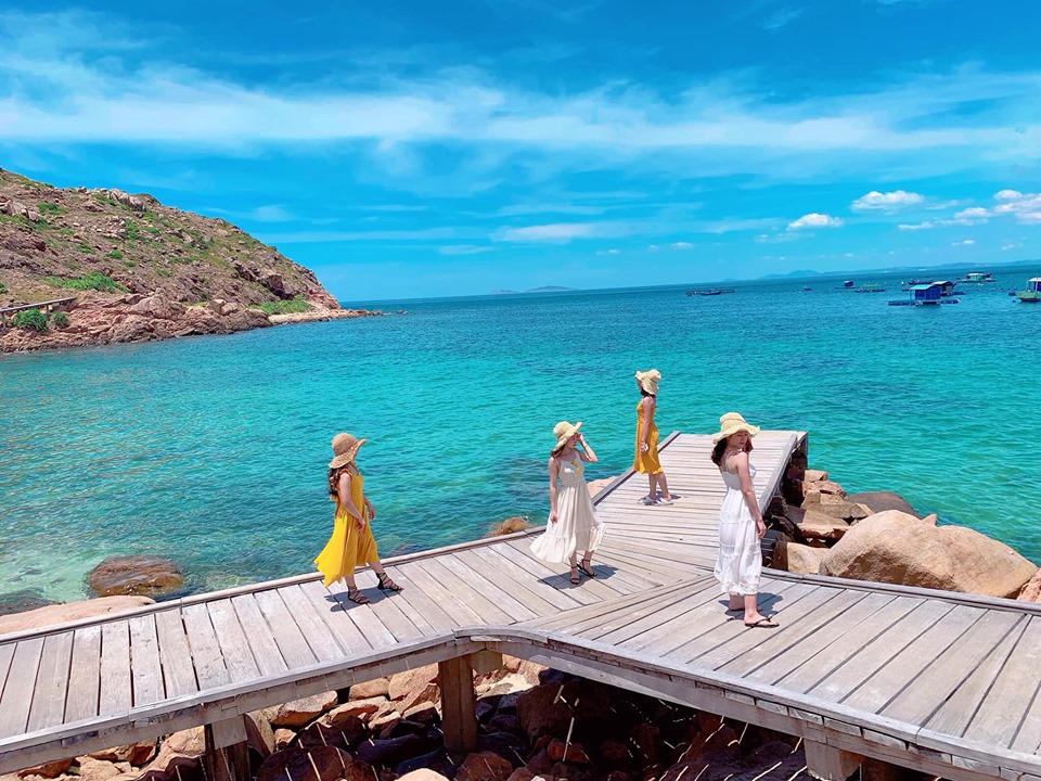 Tour trong ngày I Khám phá Hòn Khô - Lặn San hô và dùng bữa trưa hải sản tươi ngon I Quy Nhơn