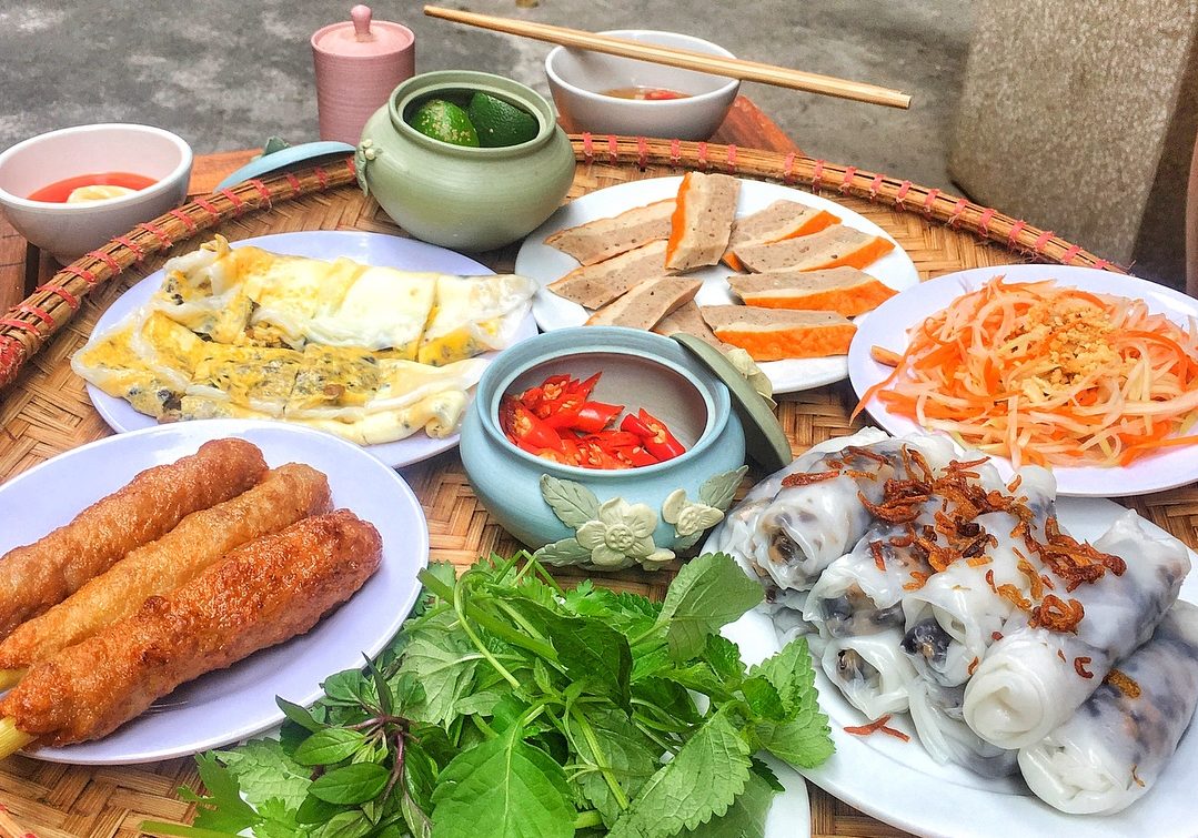 Day Tour | Small Group Hanoi Street Food Walking Tour