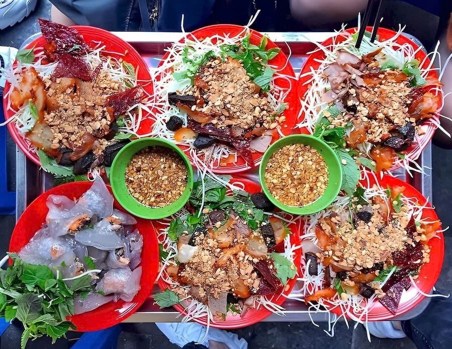 Day Tour | Small Group Hanoi Street Food Walking Tour