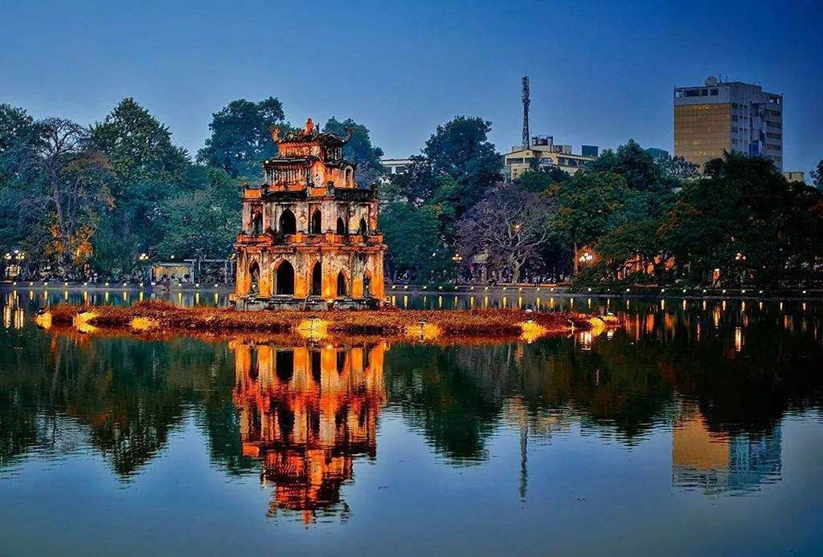 Tour trong ngày I Khám phá Thủ đô Hà Nội và Trải nghiệm ẩm thực đường phố bằng xe máy I Hà Nội