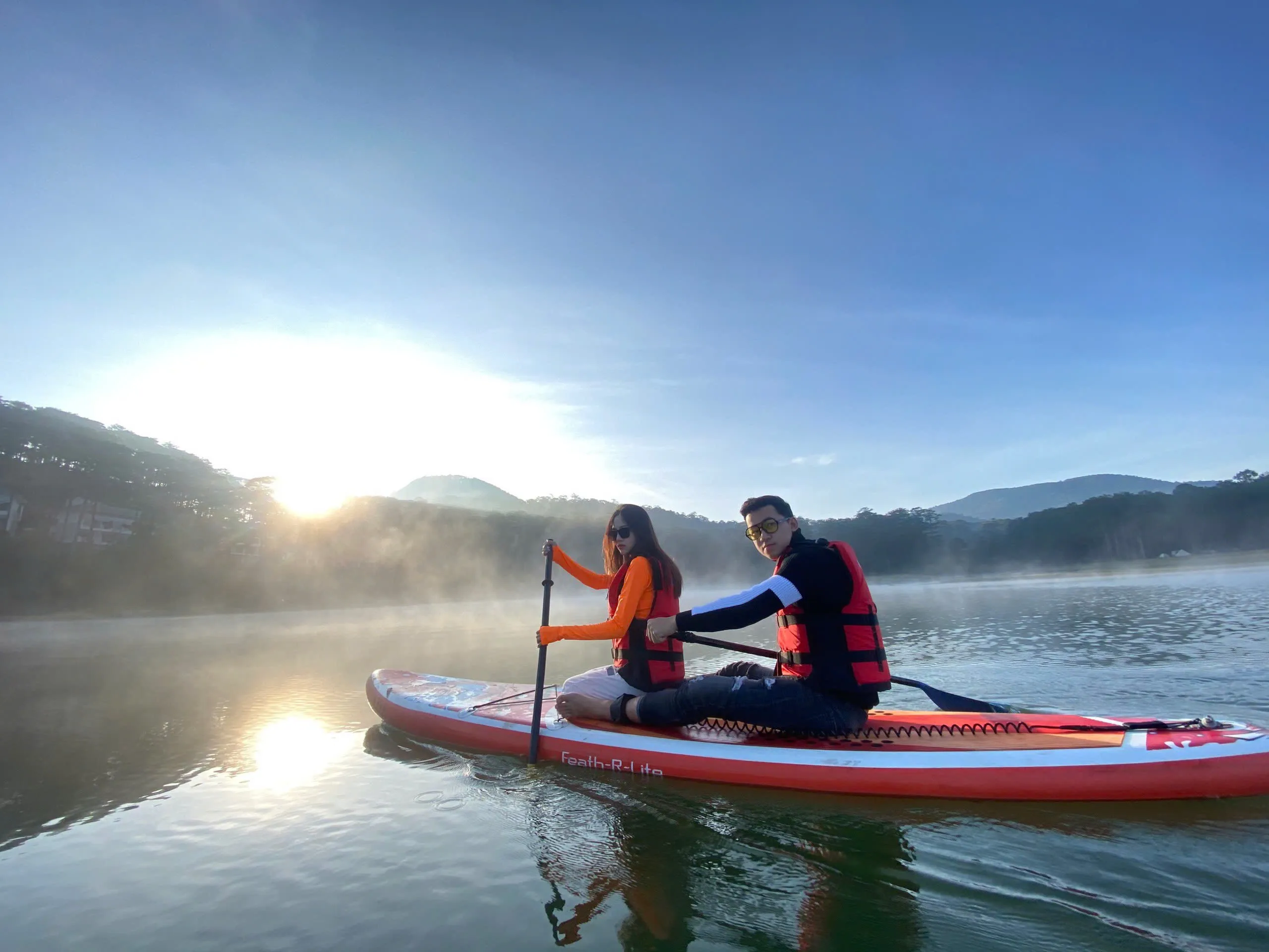 Tour trong ngày I Tour nửa ngày chèo SUP trên Hồ Tuyền Lâm I Đà Lạt