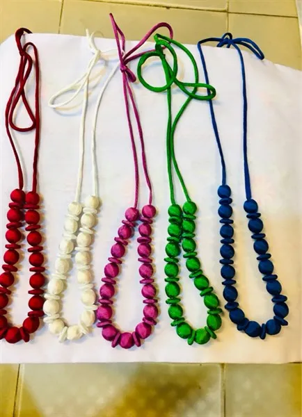 Silk Necklace Product | Option