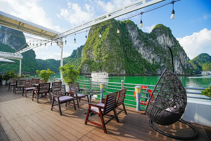 2D1N & 3D2N Tour I Luxurious Retreat in Ha Long Bay aboard Athena Royal Cruise I Ha Long