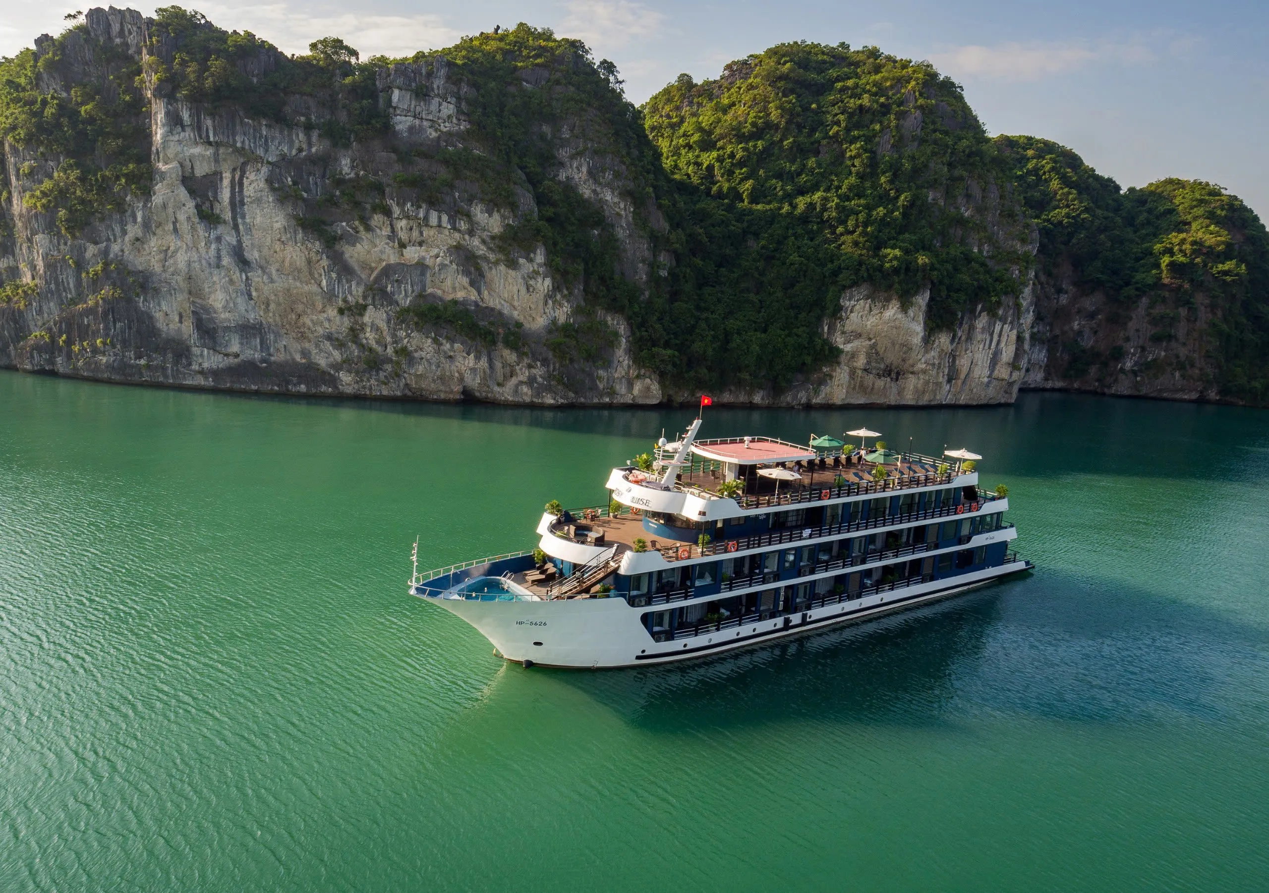 2D1N Tour | Relaxing in Ha Long and Lan Ha Bay with Rosy 5-Star Cruise | Ha Long