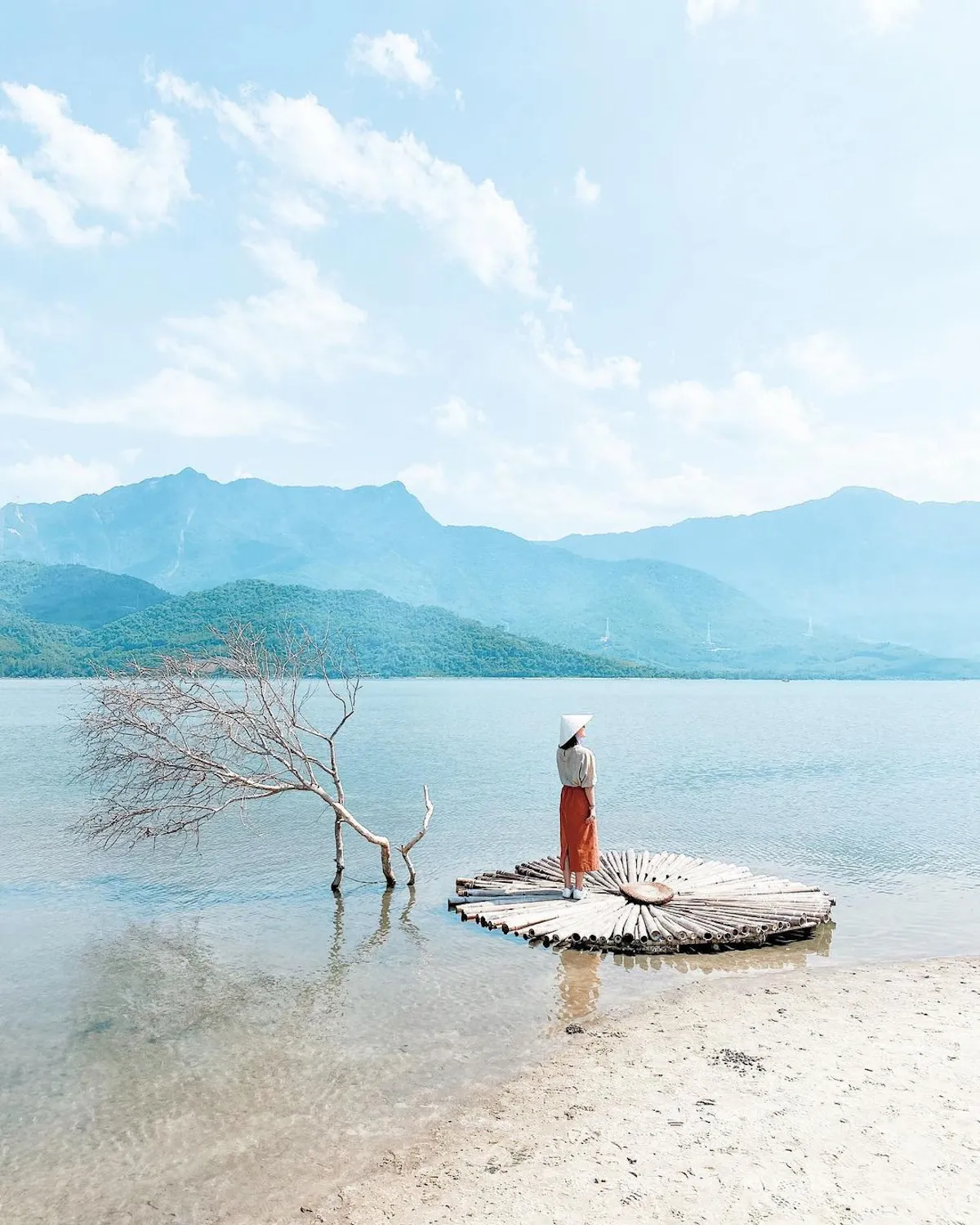 Day Tour | An Bang Cemetery (Ghost City), Lang Co Beach, Hai Van Pass, Marble Mountains by Bus from Hue to Hoi An