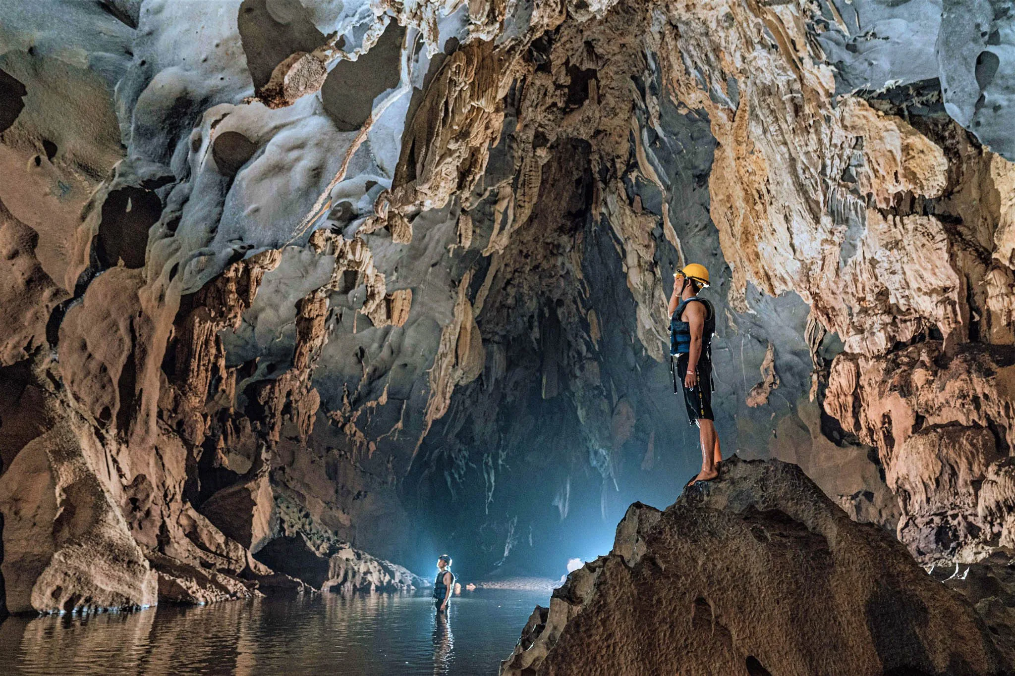 Day Tour | Exploring Chay River & Dark Cave, | Quang Binh departs from Hue