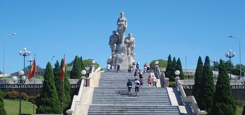 Day Tour | DMZ Tour: Revisiting the Old Battlefields of Quang Tri (From Hue)