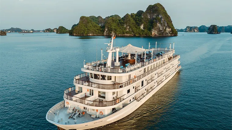How to Visit Ha Long Bay? A - Z Guideline for First-Time Visitors