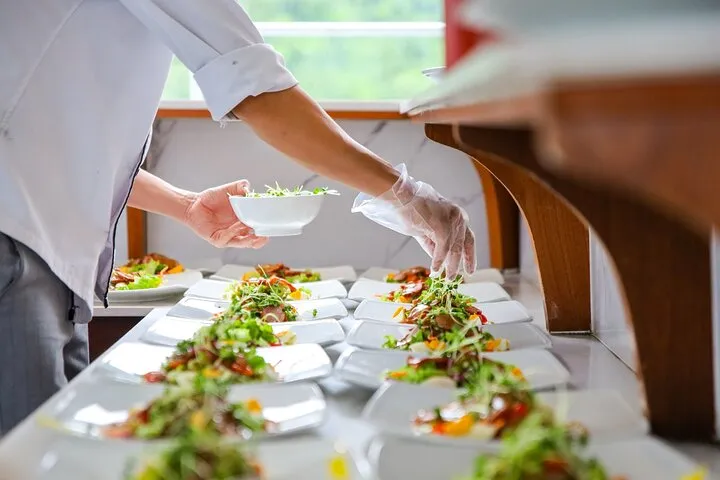 Tour trong ngày | Khám phá Vịnh Lan Hạ và thiên nhiên Cát Bà | Khởi hành từ Hà Nội
